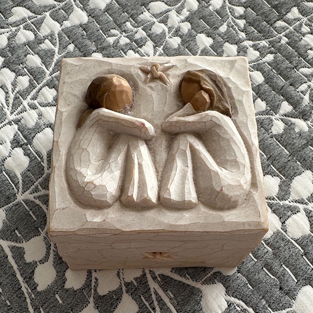 Willow Tree Friendship Keepsake Box